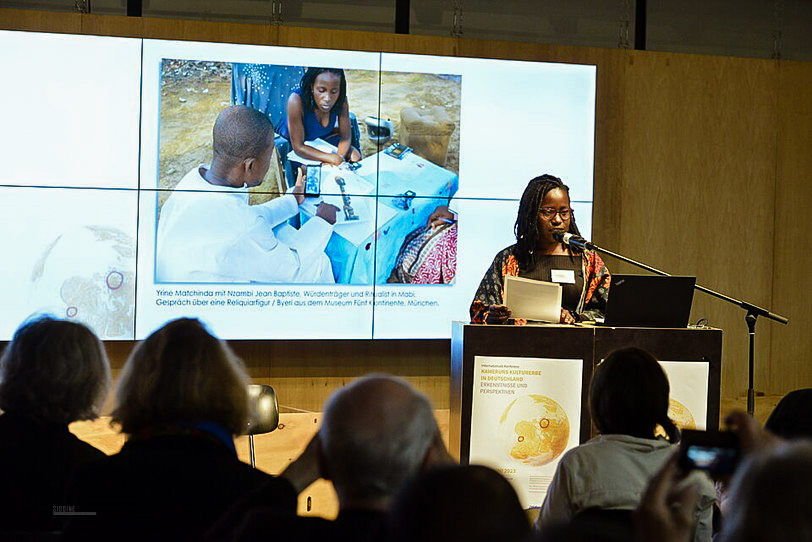 © Markus Hilbich. Yrine Matchinda (Université de Dschang)
